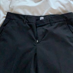 Gap black slim crop pants